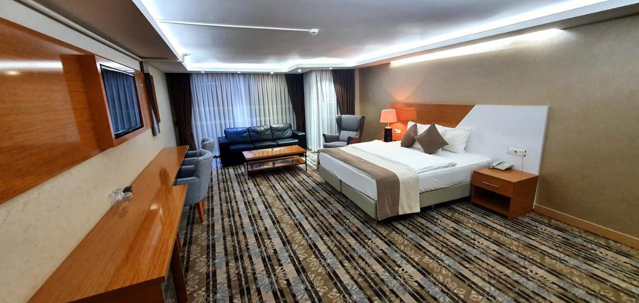 Bulvar Hotel 이즈미르 외부 사진