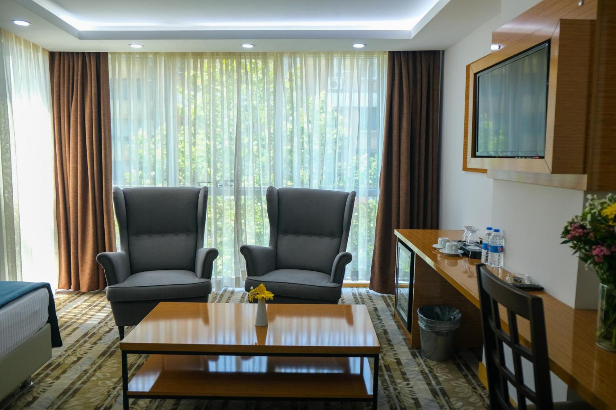 Bulvar Hotel 이즈미르 외부 사진
