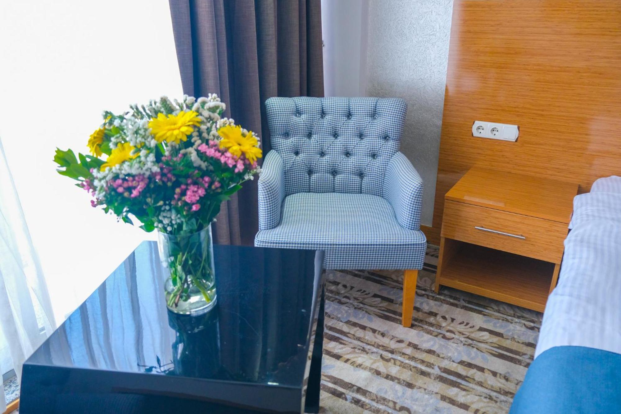Bulvar Hotel 이즈미르 외부 사진